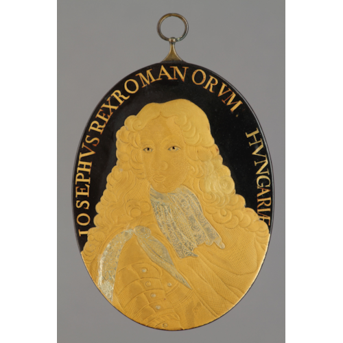 A Collection of Japanese Export Lacquer Portrait Medallions